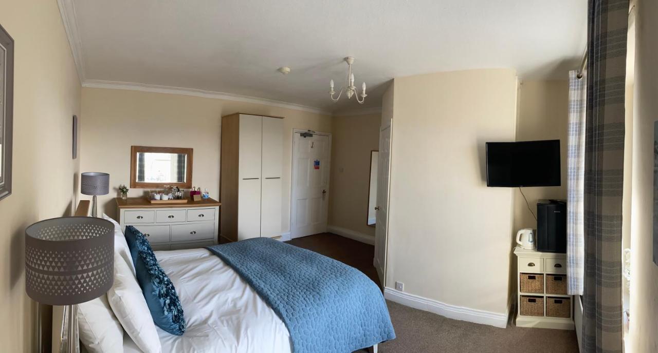 レイバーン Haven House Bed & Breakfast エクステリア 写真